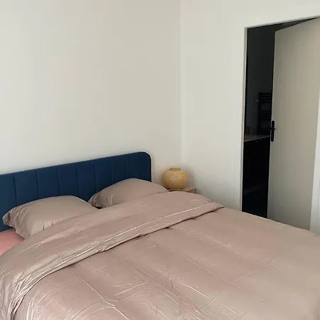 1 Proche Gare De Apartment